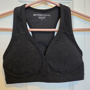 NWOT Beyond Yoga Lift Your Spirits Sports Bra, size S